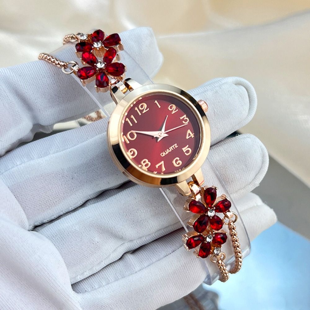 Watches Ladies Smartwatch - นาฬิกาข้อมือผู้หญิงดีไซน์หรูหรา สายโซ่สองชั้น ประดับดอกไม้ ควอตซ์ นาฬิกาธุรกิจสำหรับสุภาพสตรี รูปทรงวงรี